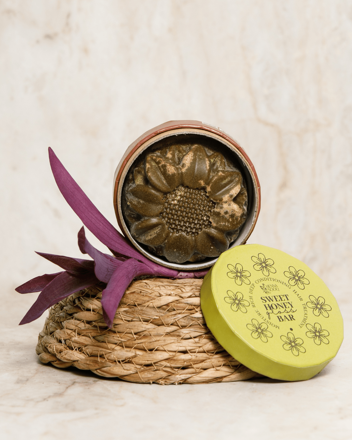 Sweet Honey Gloss Bar - Henna Sooq